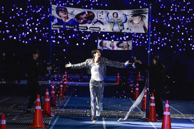 방탄소년단 진 앙코르 팬콘서트 ‘#RUNSEOKJIN_EP.TOUR_ENCORE’/사진=빅히트 뮤직