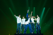 3년 연속 헤드라이너...TXT, ‘위콘페’서 강렬 퍼포먼스로 현장 '압도'