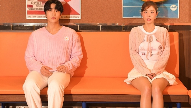 신지, 솔로로 컴백...문원과 26일 듀엣곡 ‘샬라카둘라’ 발매