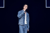 BTS 진, 9만 관객 동원한 美 투어 성료...“팬 위한 특별한 러브레터”