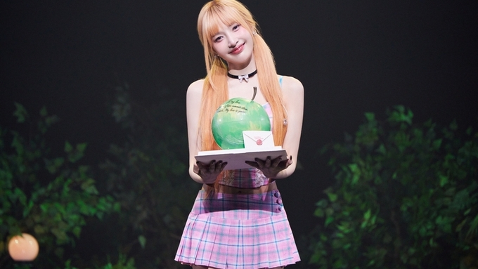 레드벨벳 조이, 첫 단독 팬미팅 성료...풍성한 토크+라이브 무대