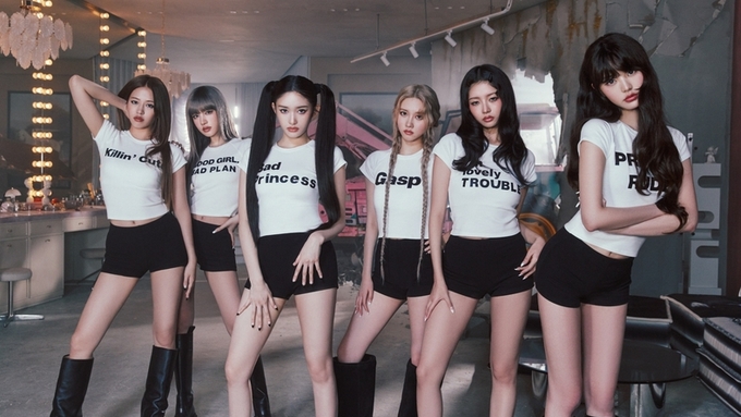 아이브, 'XOXZ'로 음방 또 1위... 올해만 통산 20번째 트로피