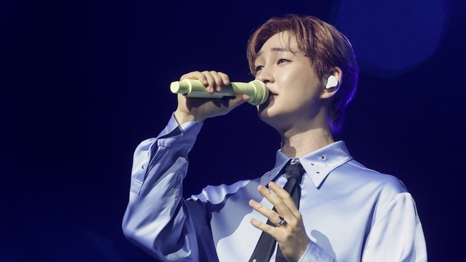 온유, 월드투어 브라질 공연 성료…팬들 뜨거운 '떼창+함성' 호응