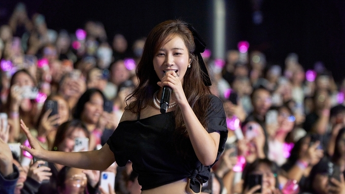 권유리, 방콕서 팬미팅 투어 시작...풍성한 구성으로 팬사랑 증명