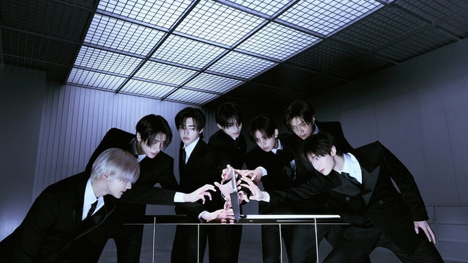 엔하이픈, 5주년 기념해 팬 3천명과 놀이공원서 '특별한 시간'