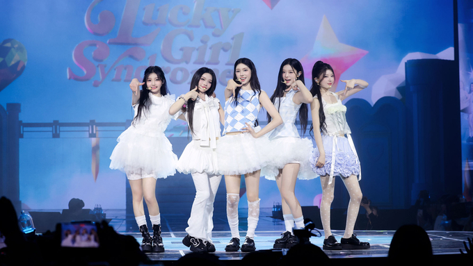 아일릿, 팬콘 앙코르 성료...신보 스포 “이제 귀여움은 끝났다”