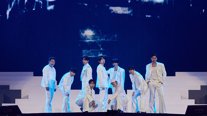 슈퍼주니어, ‘해외 그룹 최초’ 타이베이 돔 입성...9만 관객 동원