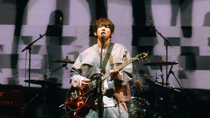 이승윤, '원더리벳 2025'서 예측 불가 무대...자유분방 에너지 선사