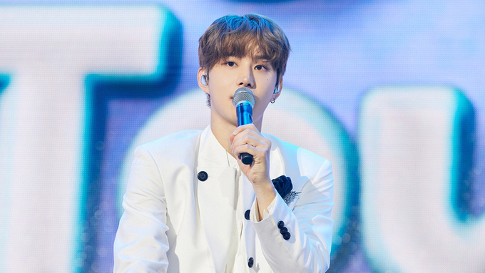 NCT 정우, 단독 팬미팅 매진 속 성료...신곡 ‘SUGAR’ 첫 무대 선사