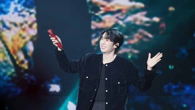 최수호, 데뷔 첫 단독 팬미팅 성료...1월 23일 새 앨범 발매