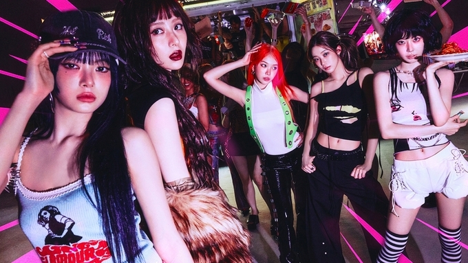 르세라핌 ‘SPAGHETTI’, 빌보드 글로벌 차트 7주 연속 진입