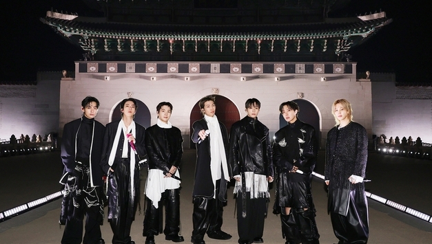 BTS, 광화문 광장서 역사적 무대...팀 정체성과 한국 정서 각인