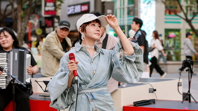 박혜경·거미·휘인·소유·남규리…4월 파워풀 여성 보컬 대전